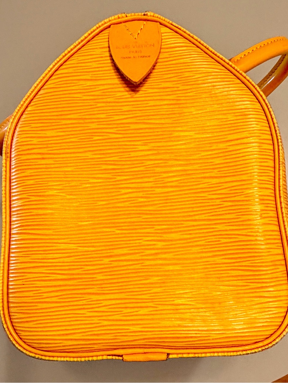 Louis Vuitton Yellow Epi Leather Speedy 25 (with Entrupy COA) - Picture 7 of 16